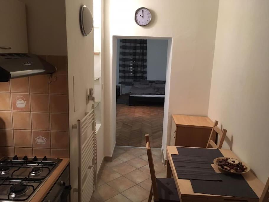 Utulne Ubytovani U Centra V Blizkosti Vystaviste Brno Exterior foto